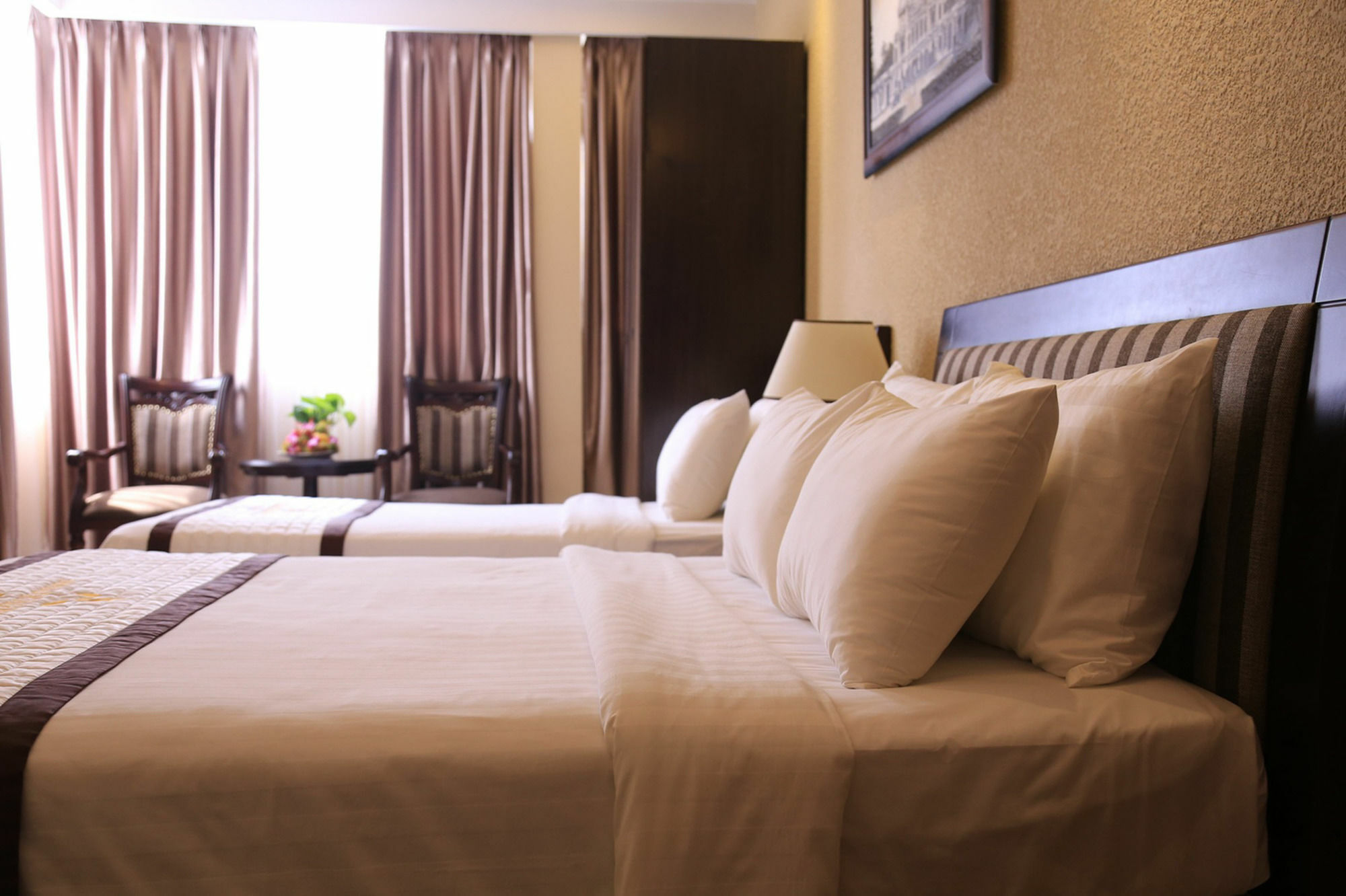 Hotel Singita Saigon Boutique Jeonse & Travel W Special Airport Service Deals 4*