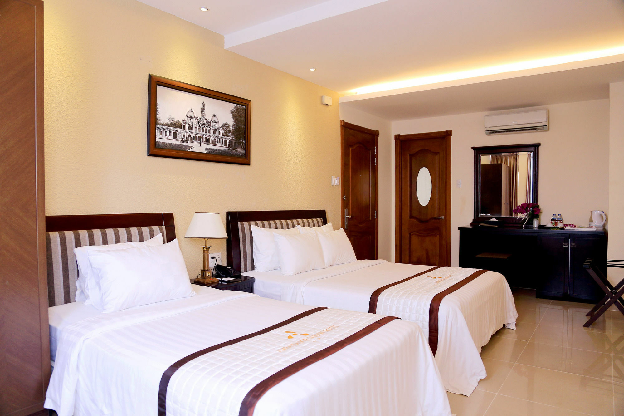 Singita Saigon Boutique Jeonse & Travel W Special Airport Service Deals Khách sạn 4*